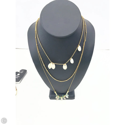 Necklace Layered By Clothes Mentor