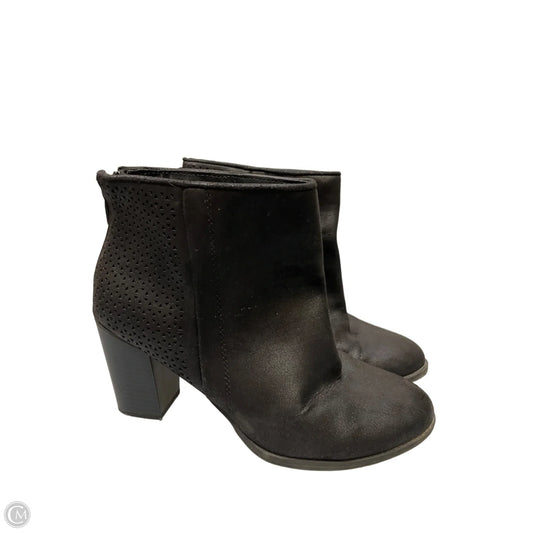 Boots Ankle Heels By Cato In Black, Size: 8