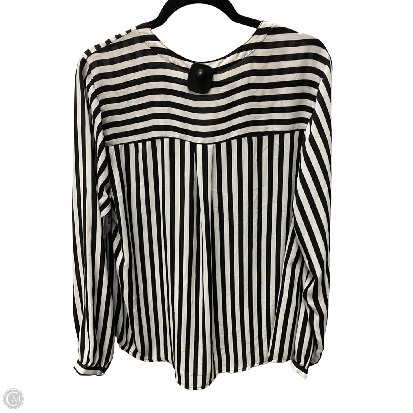 Top Long Sleeve By Torrid In Black & White, Size: 1x