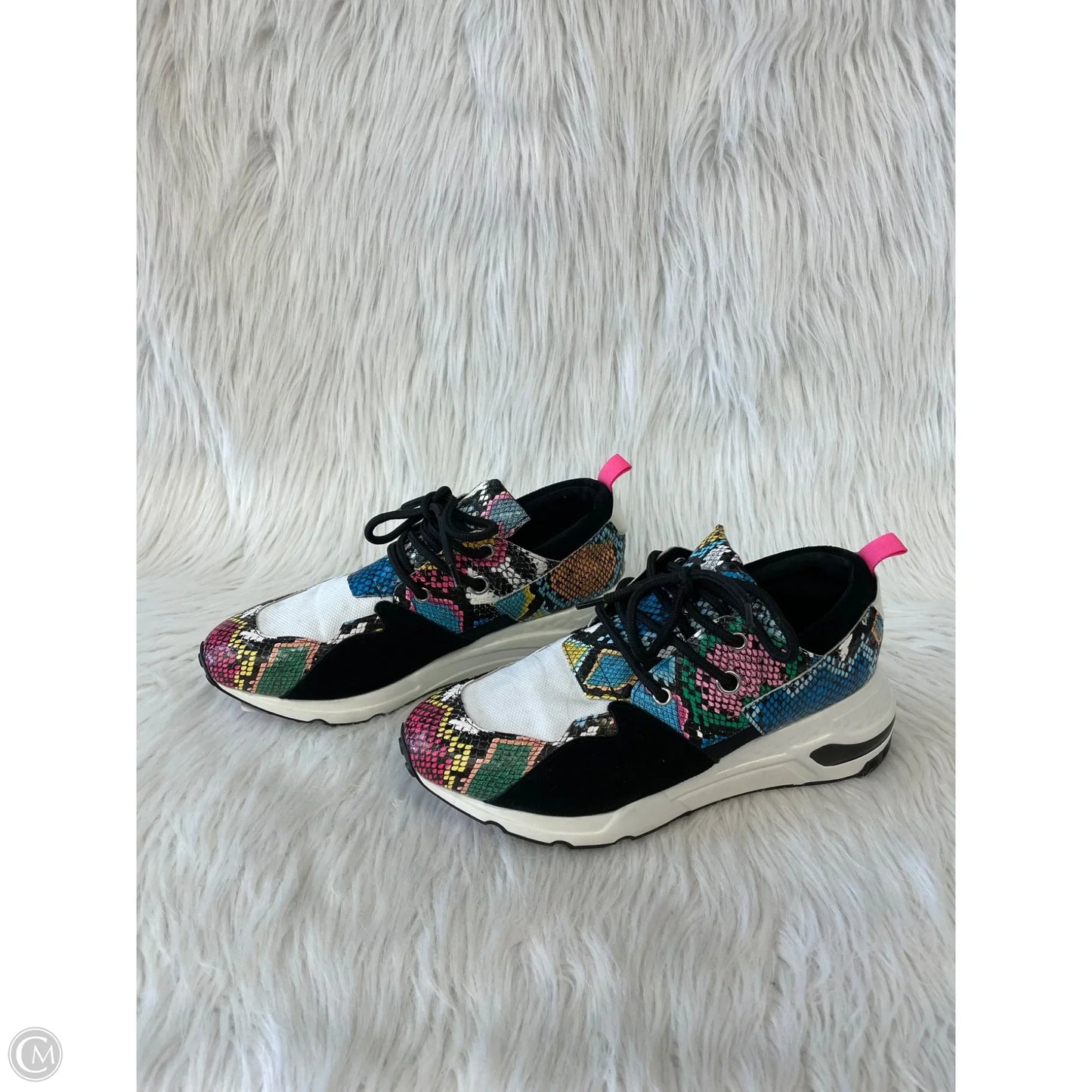 Shoes Sneakers By Steve Madden In Multi-colored, Size: 10