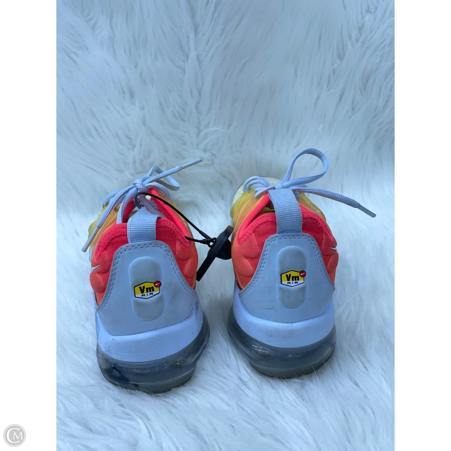 Shoes Athletic By Nike In Rainbow Print, Size: 7.5