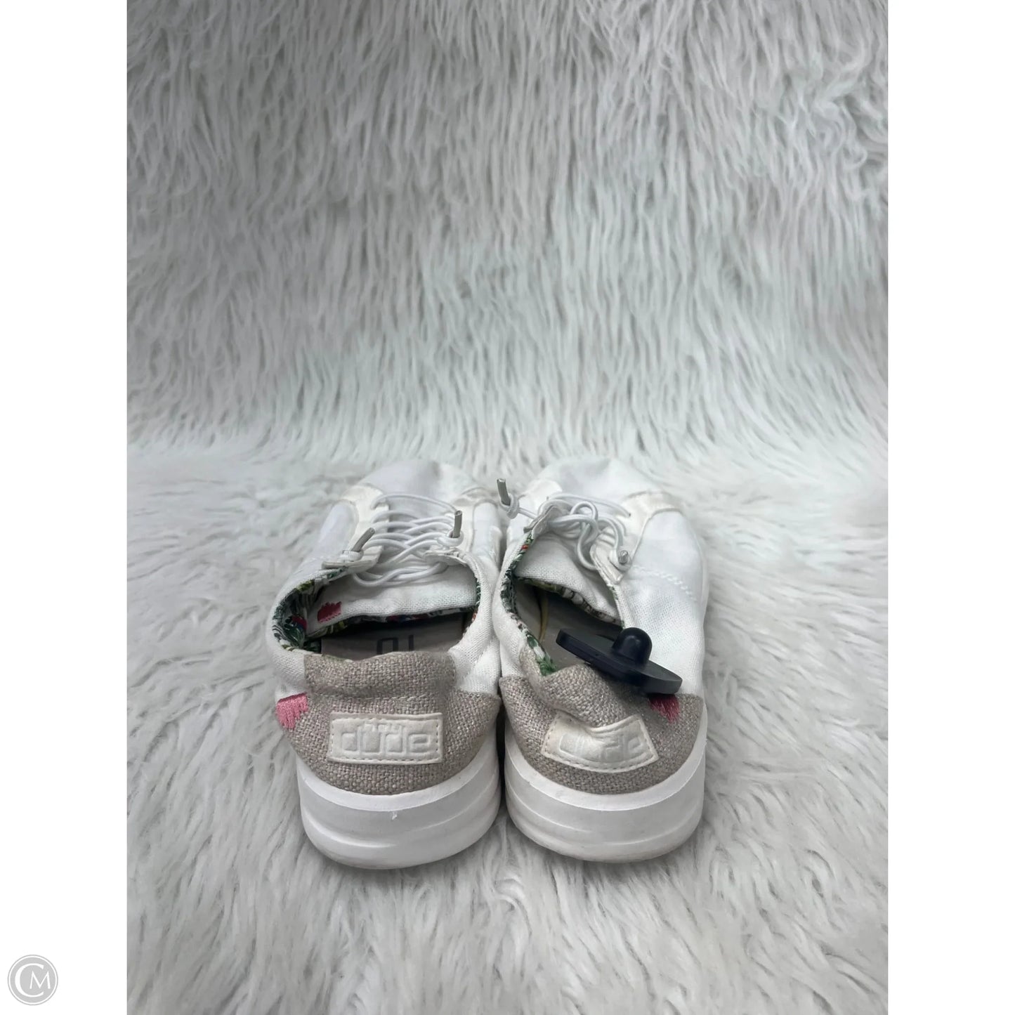 Shoes Flats By Hey Dude In White, Size: 7