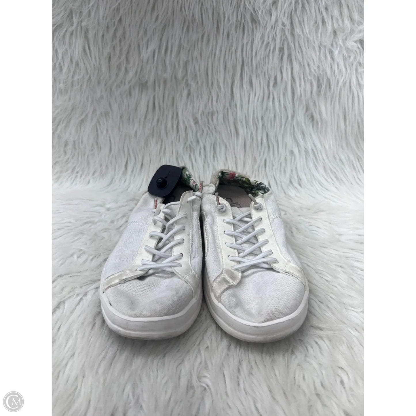 Shoes Flats By Hey Dude In White, Size: 7