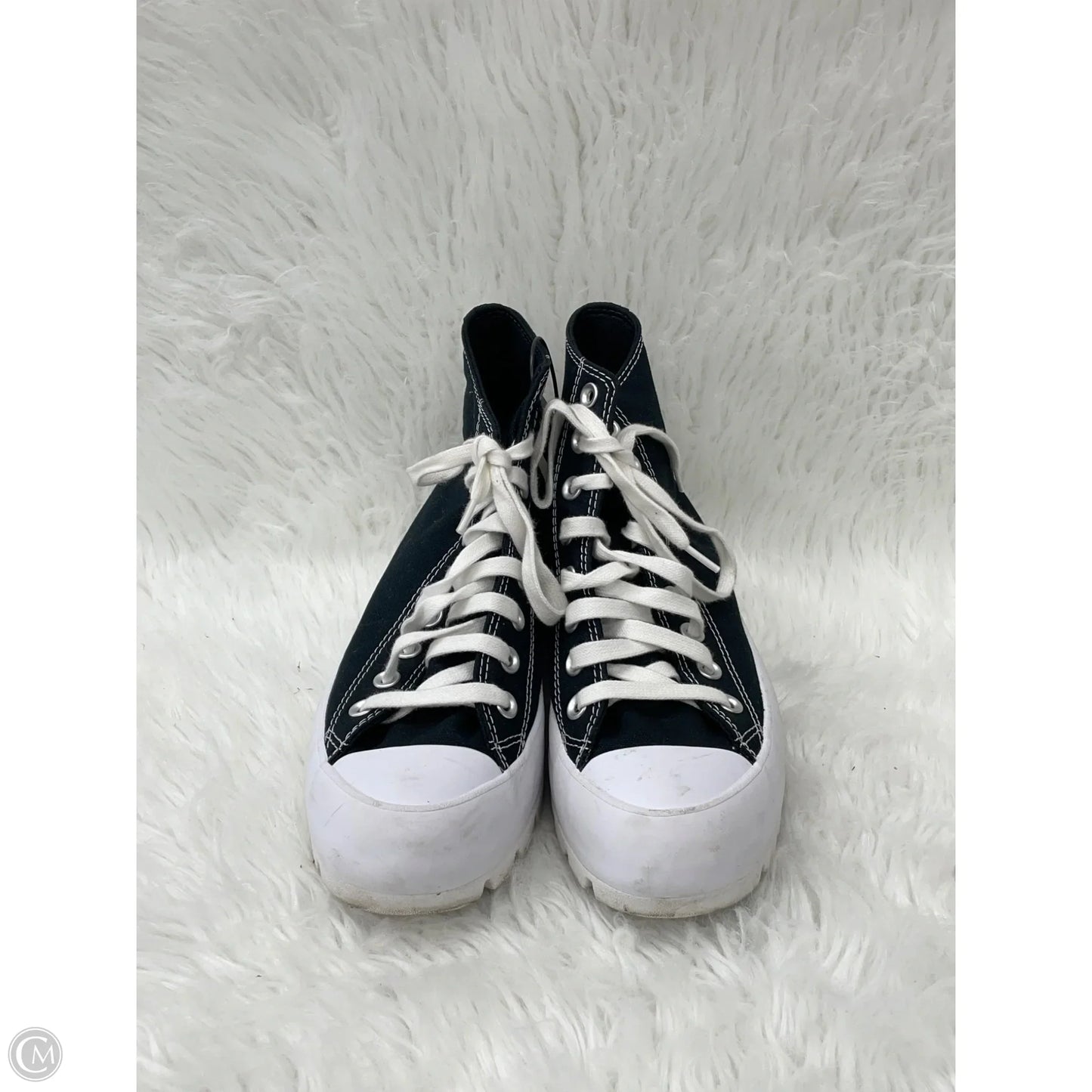 Shoes Sneakers By Converse In Black & White, Size: 9
