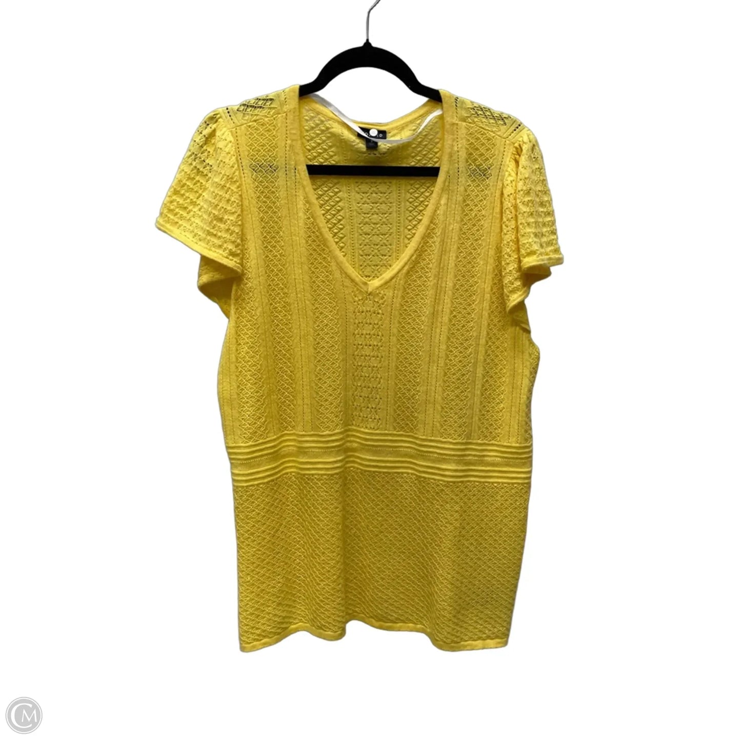 Top Short Sleeve By Torrid In Yellow, Size: 3x