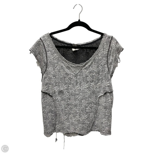 Top Short Sleeve By We The Free In Grey, Size: L