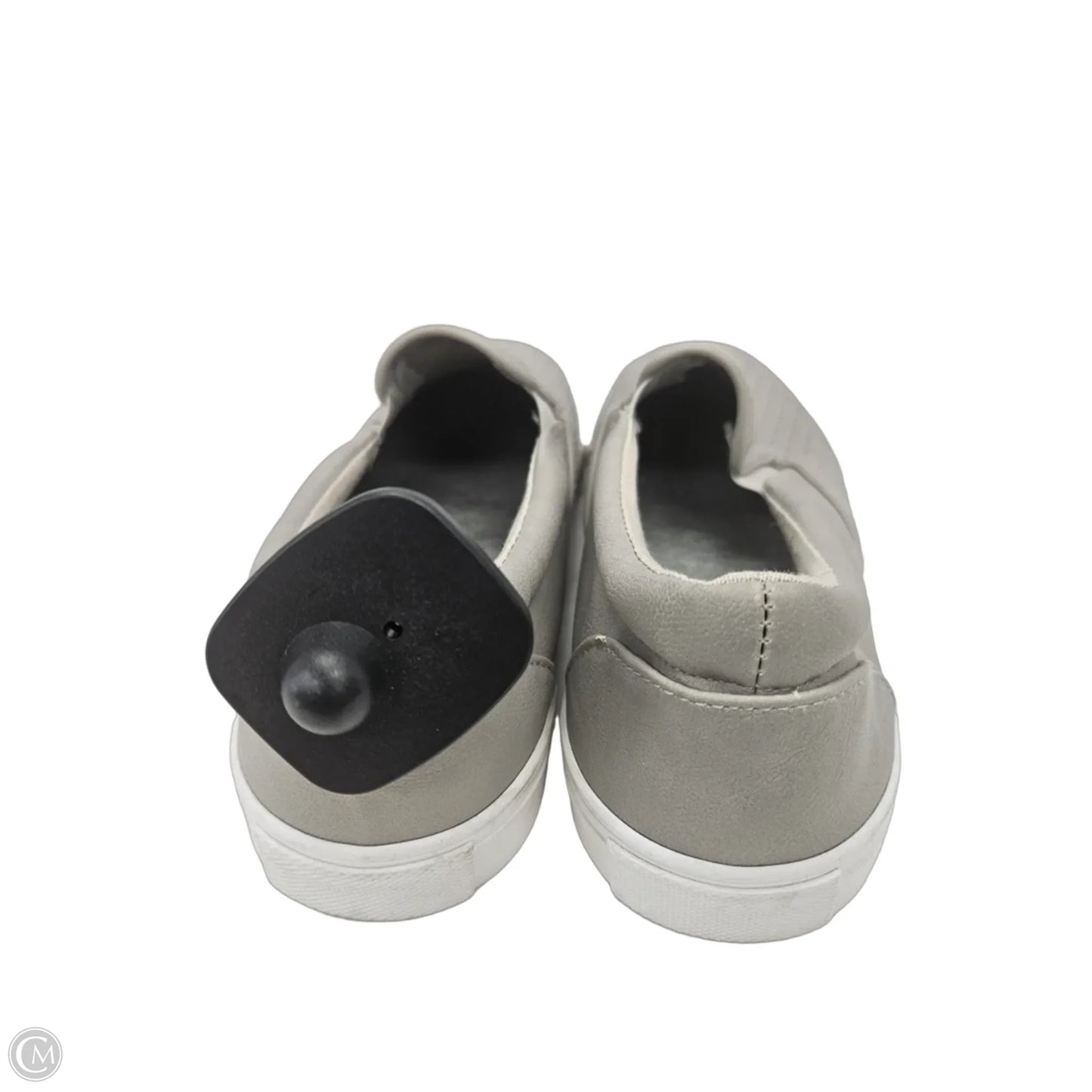Shoes Flats By Soda In Grey, Size: 9