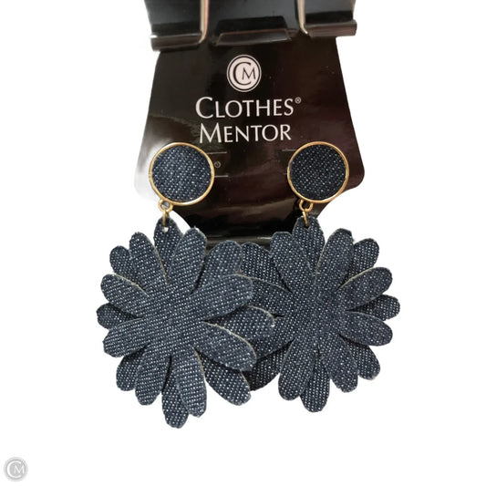 Earrings Dangle/drop By Clothes Mentor