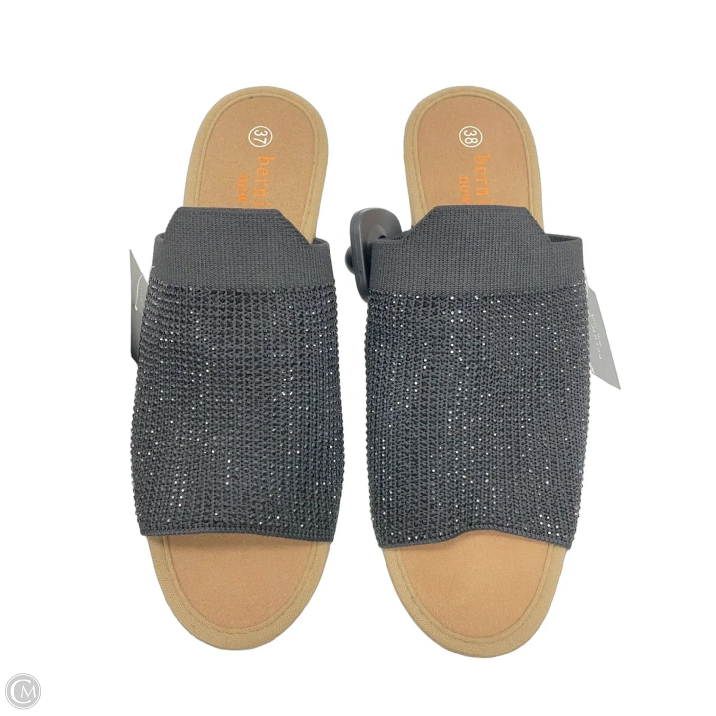 Sandals Flats By Bernie Mev In Black, Size: 7.5