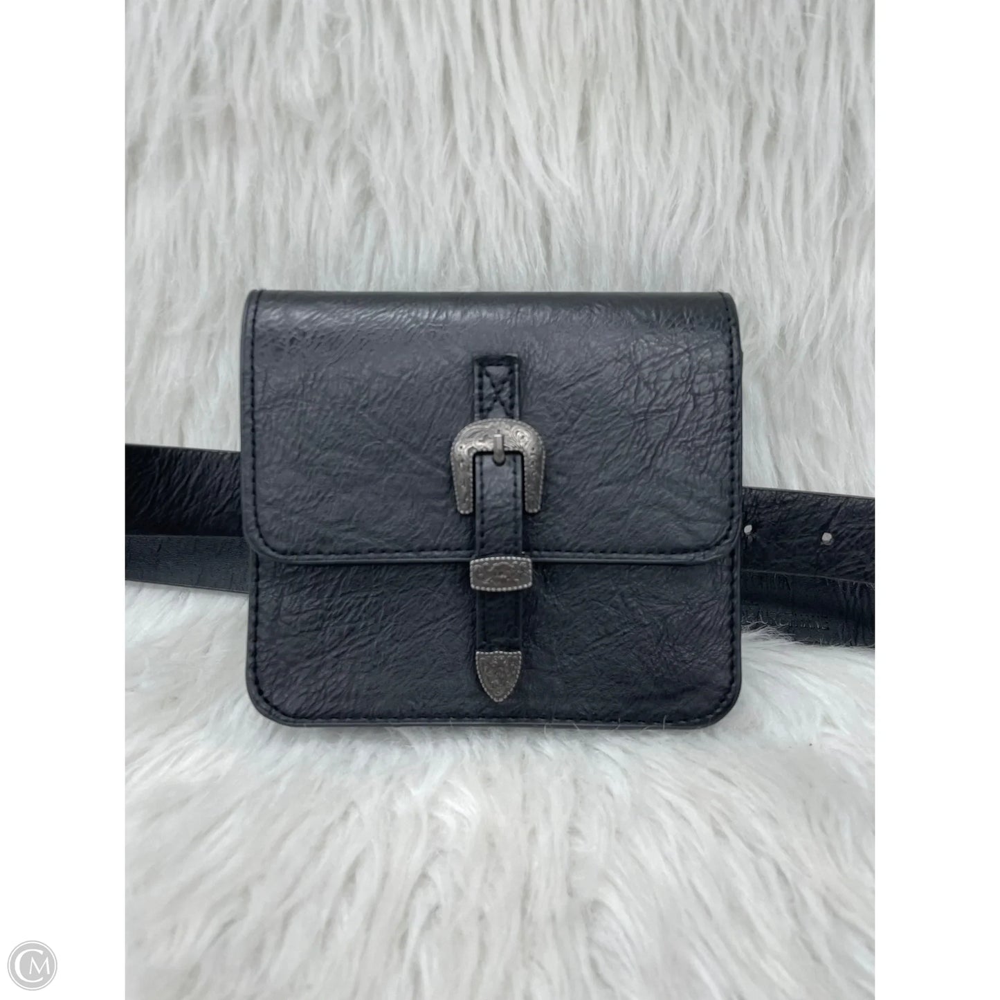 Belt Bag By Clothes Mentor, Size: Small