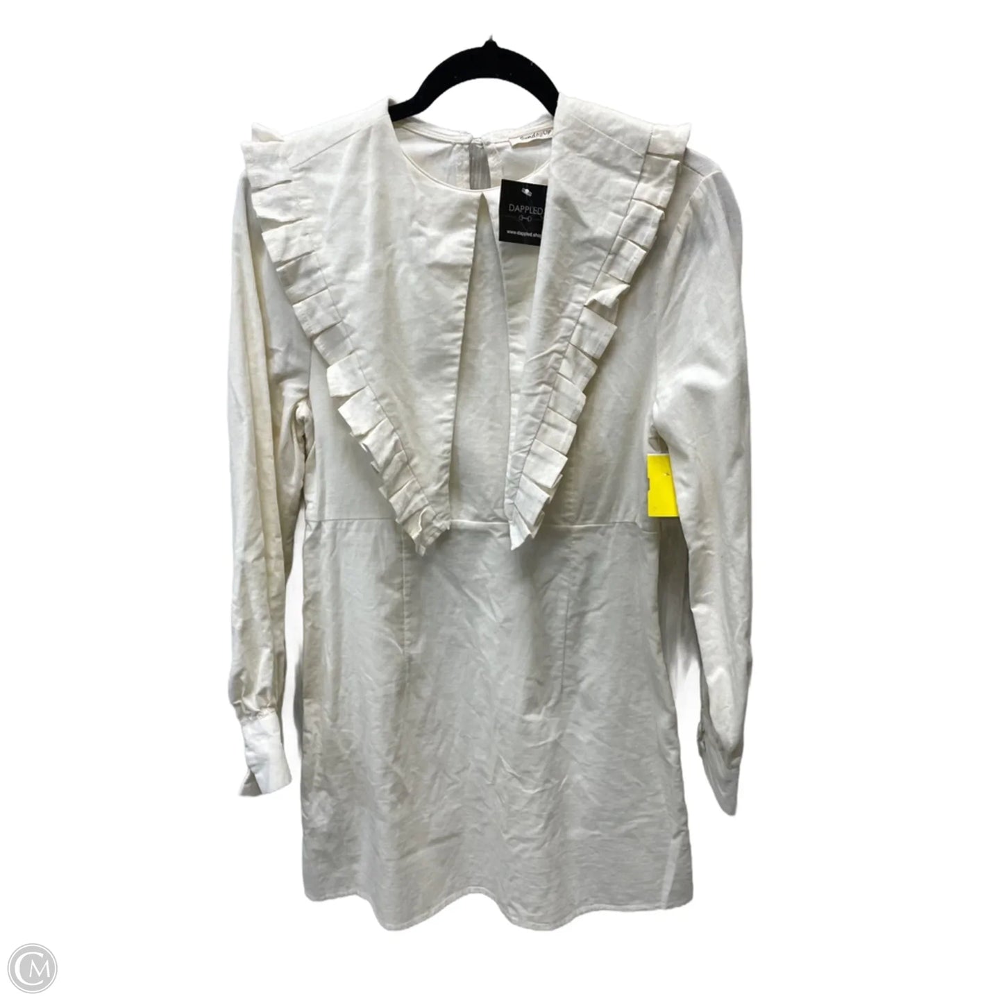 Dress Casual Short By Clothes Mentor In Cream, Size: L