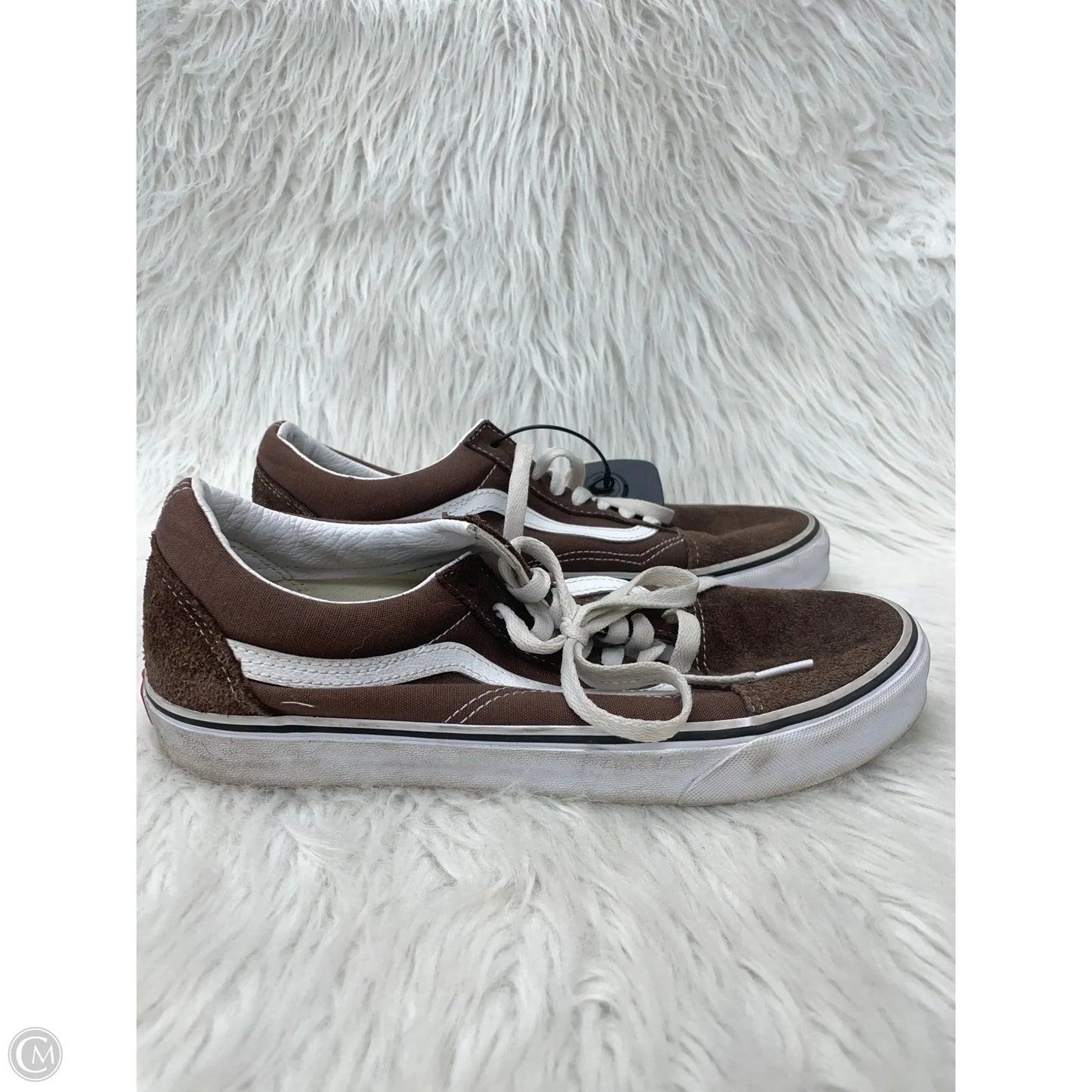 Shoes Sneakers By Vans In Brown & White, Size: 11