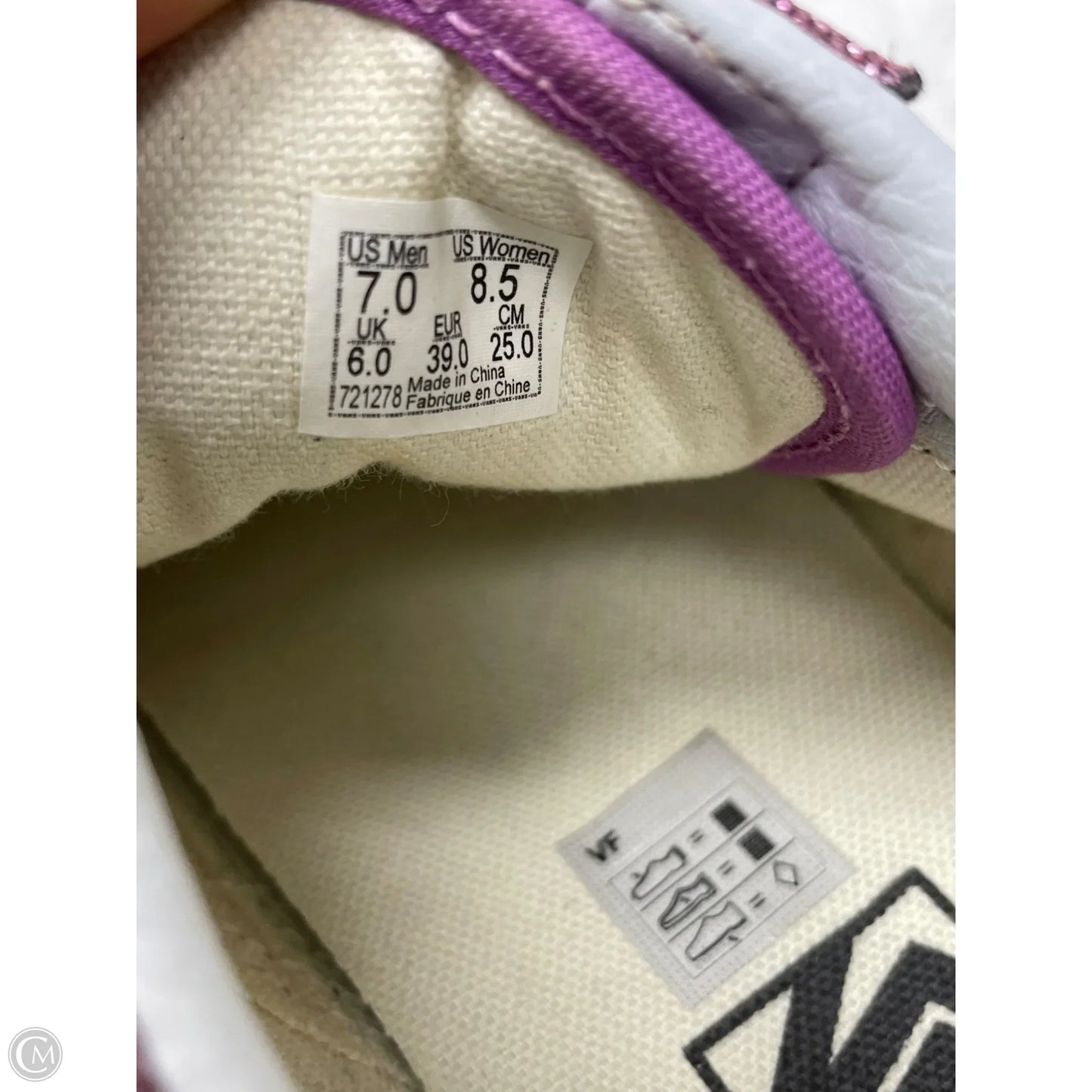 Shoes Sneakers By Vans In Pink, Size: 8.5