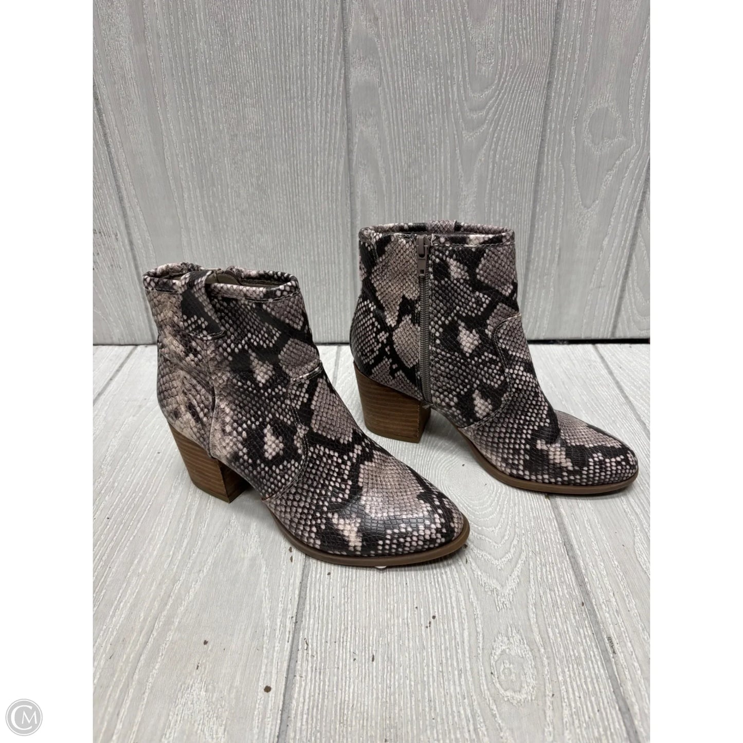 Boots Ankle Heels By Carlos By Carlos Santana In Snakeskin Print, Size: 6.5