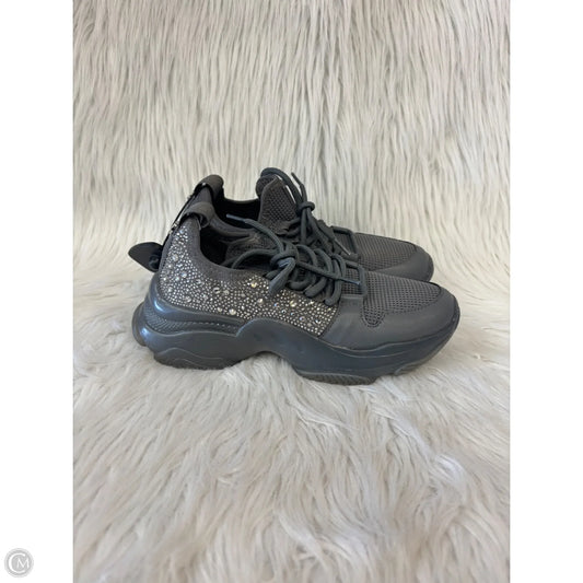 Shoes Sneakers By Steve Madden In Grey, Size: 7.5