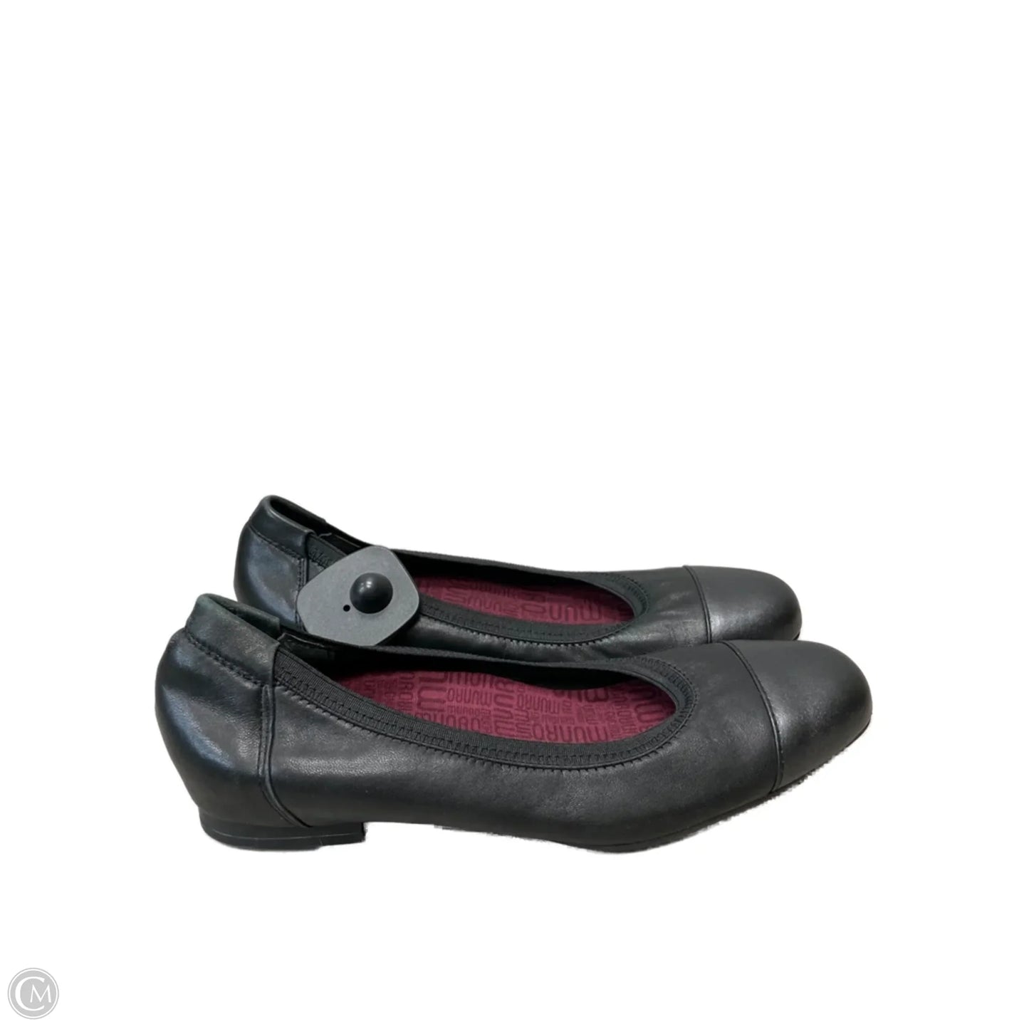 Shoes Flats By Munro In Black, Size: 8.5
