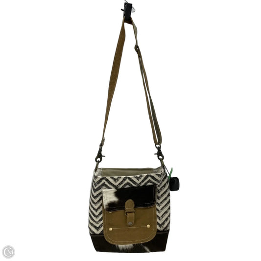 Crossbody Leather By Mystree, Size: Medium