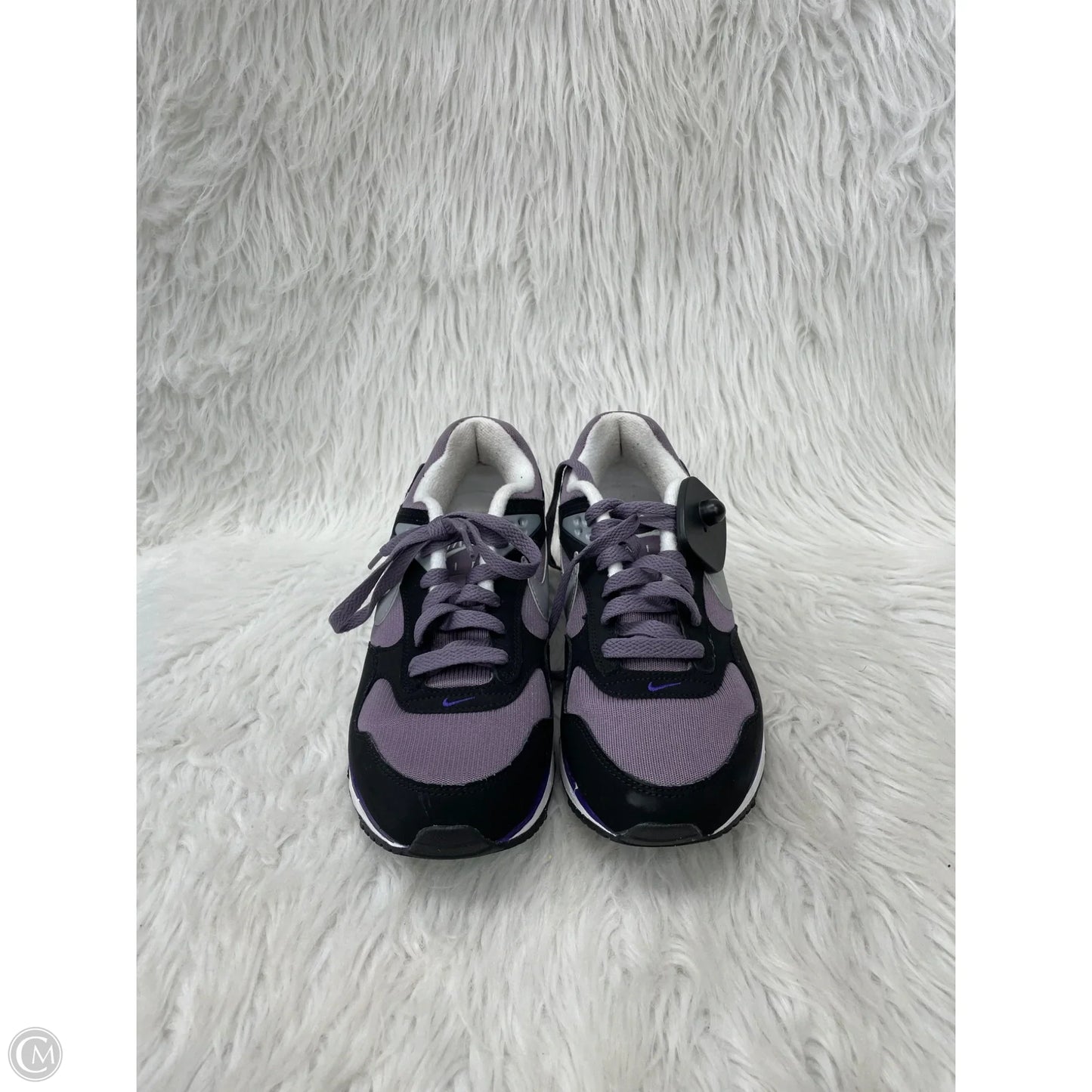 Shoes Athletic By Nike In Purple & Red, Size: 9