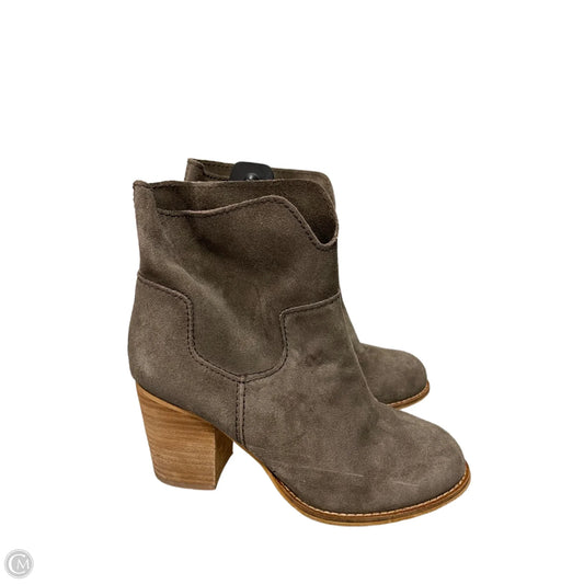 Boots Ankle Heels By Splendid In Taupe, Size: 8