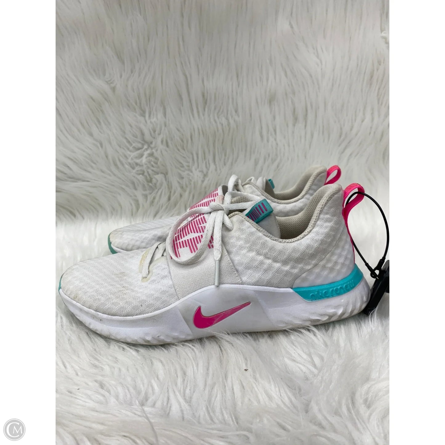 Shoes Athletic By Nike In White, Size: 9