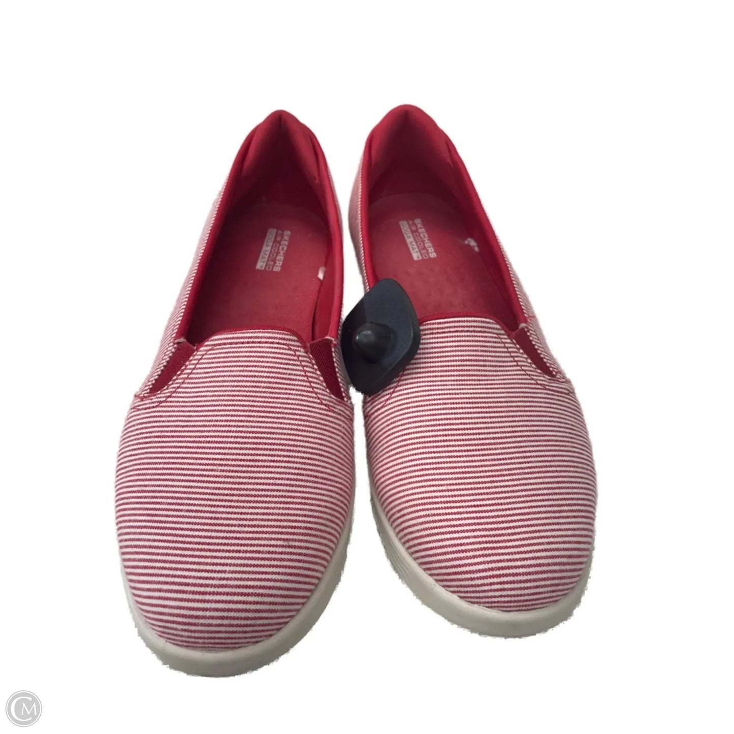 Shoes Flats By Skechers In Red & White, Size: 9