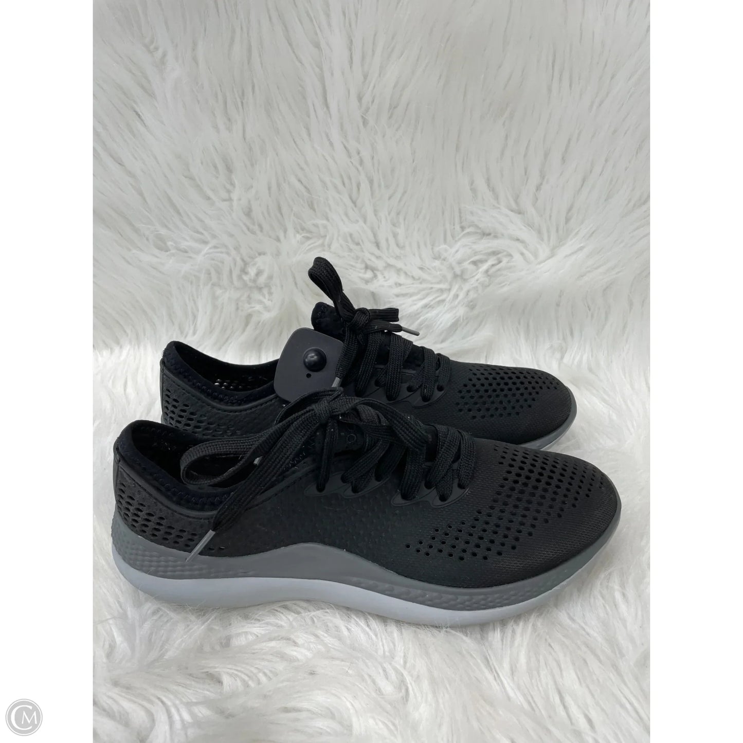 Shoes Sneakers By Crocs In Black & Grey, Size: 8