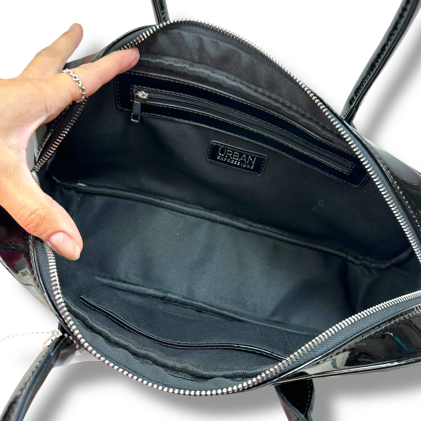 Handbag By Urban Expressions, Size: Small