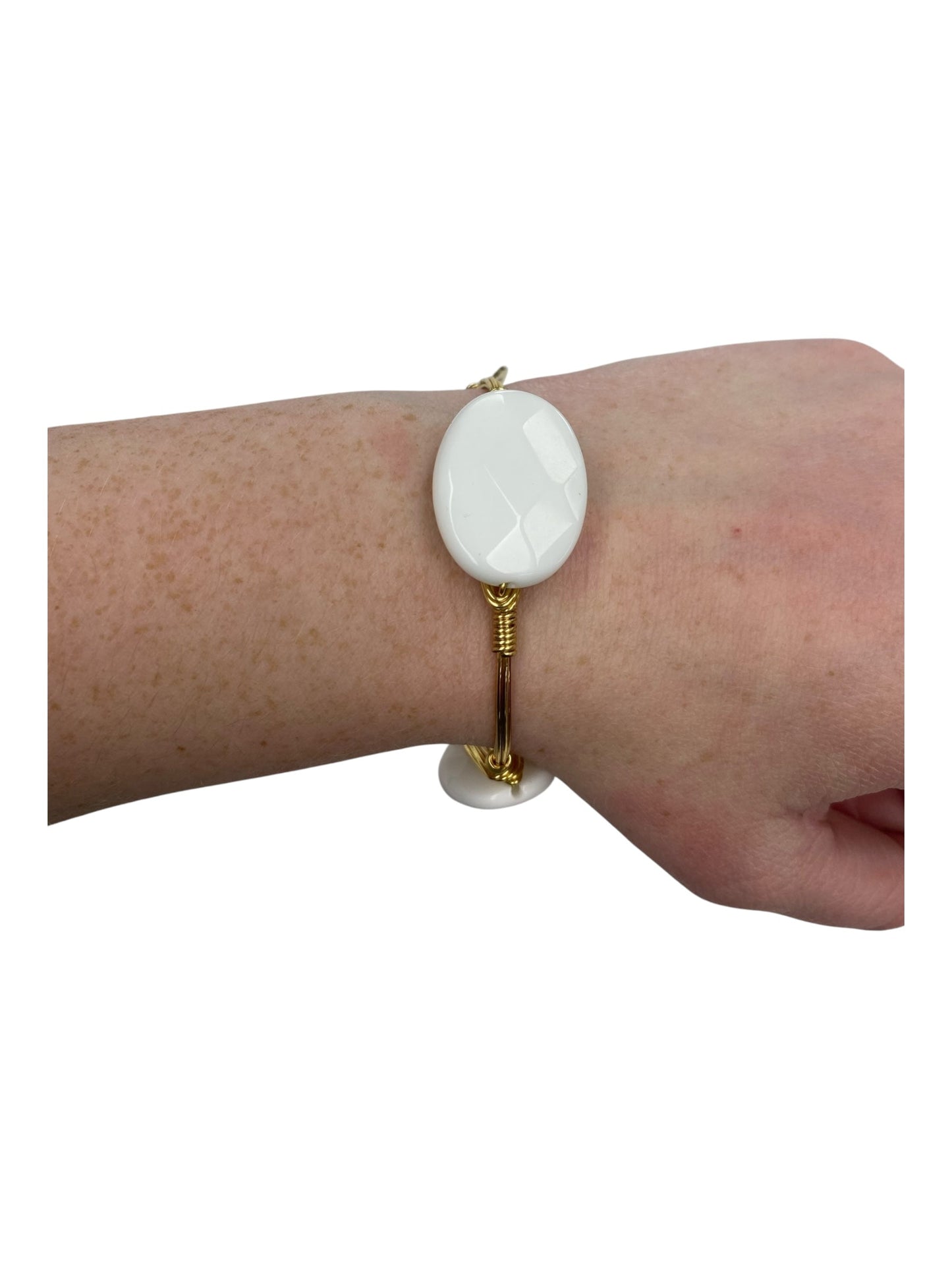 Bracelet Bangle By Bourbon & Bowties In White