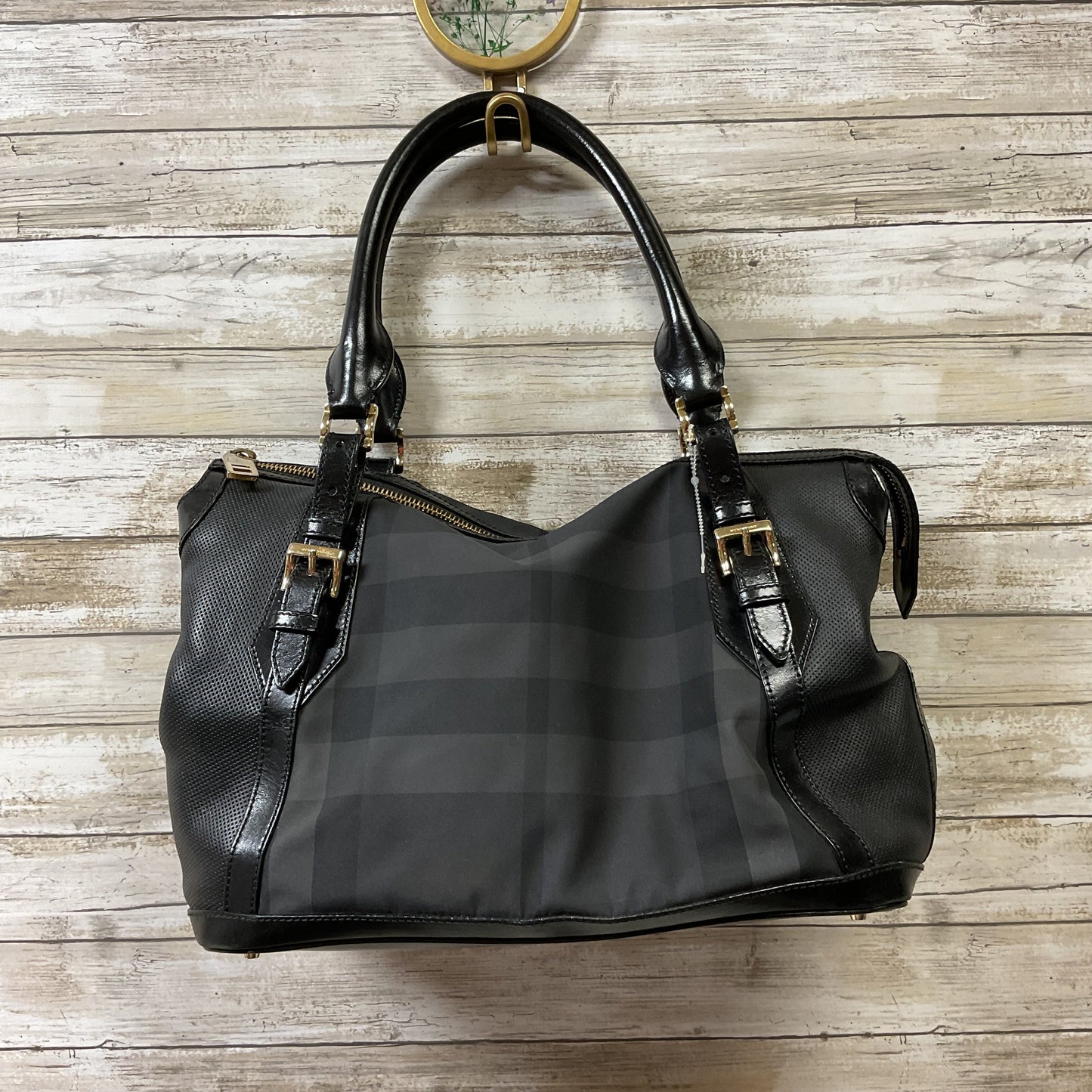 Handbag Luxury Designer By Burberry In Black, Size:Medium