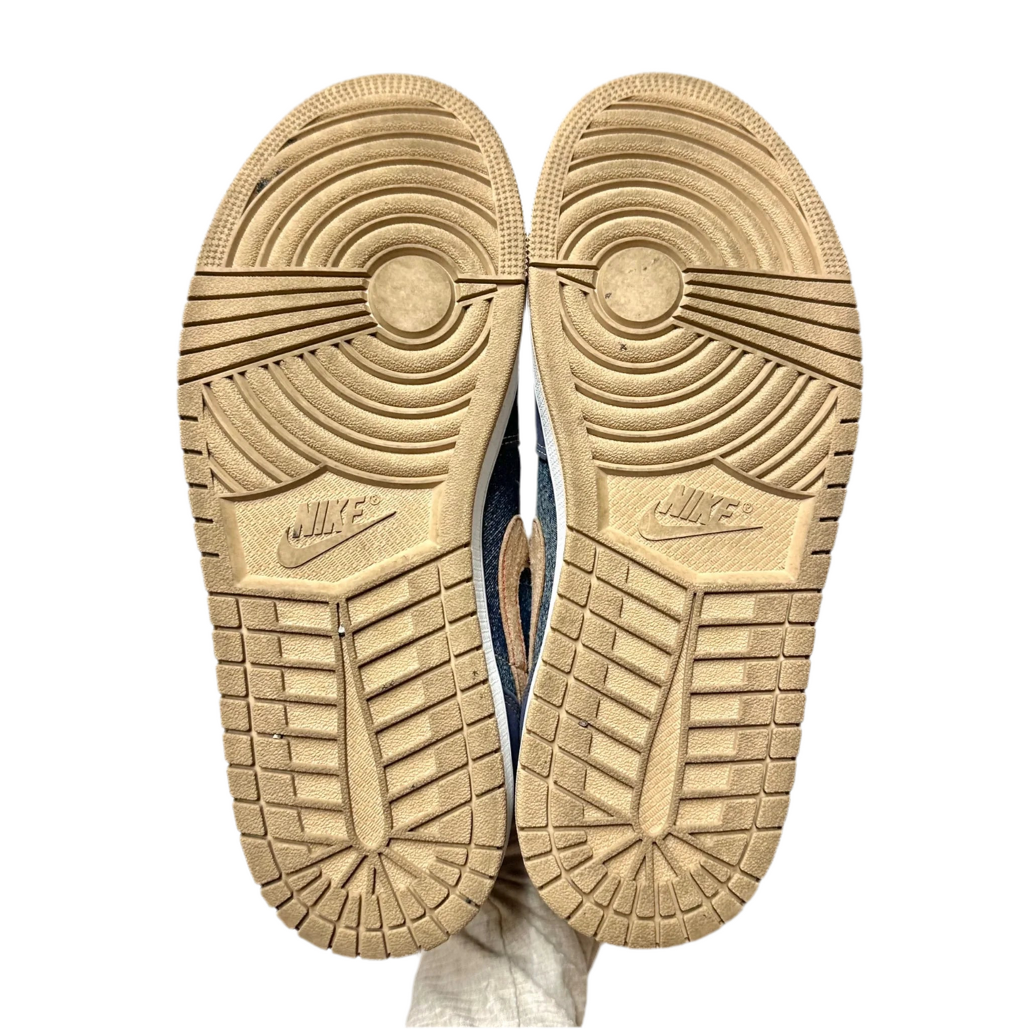 Shoes Luxury Designer By Jordan In Blue & Tan, Size: 11