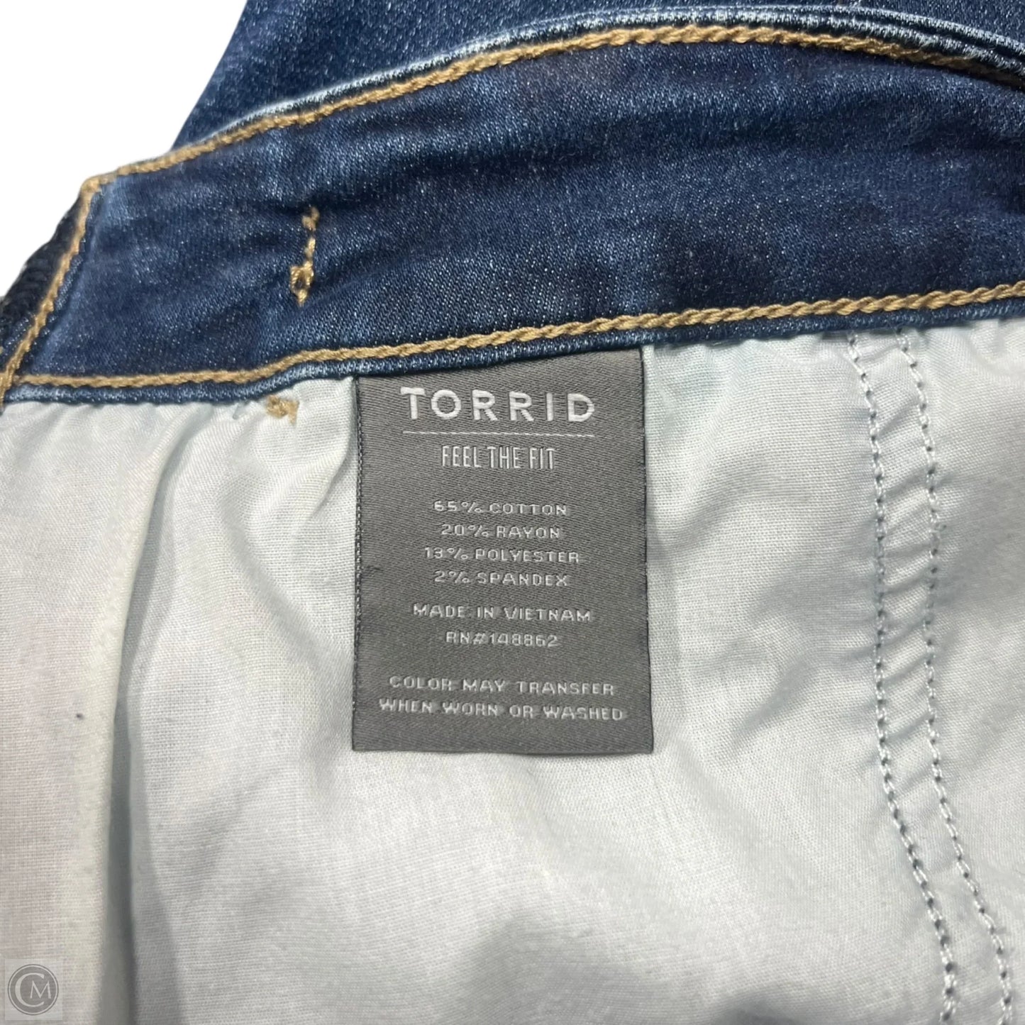 Jeans Cropped By Torrid In Blue Denim, Size: 28