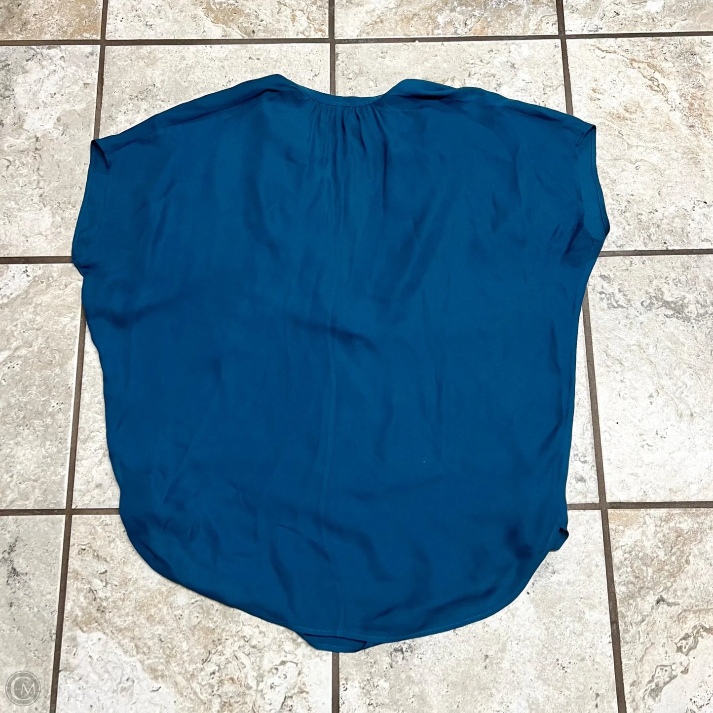 Top Short Sleeve By Vince In Green, Size: S