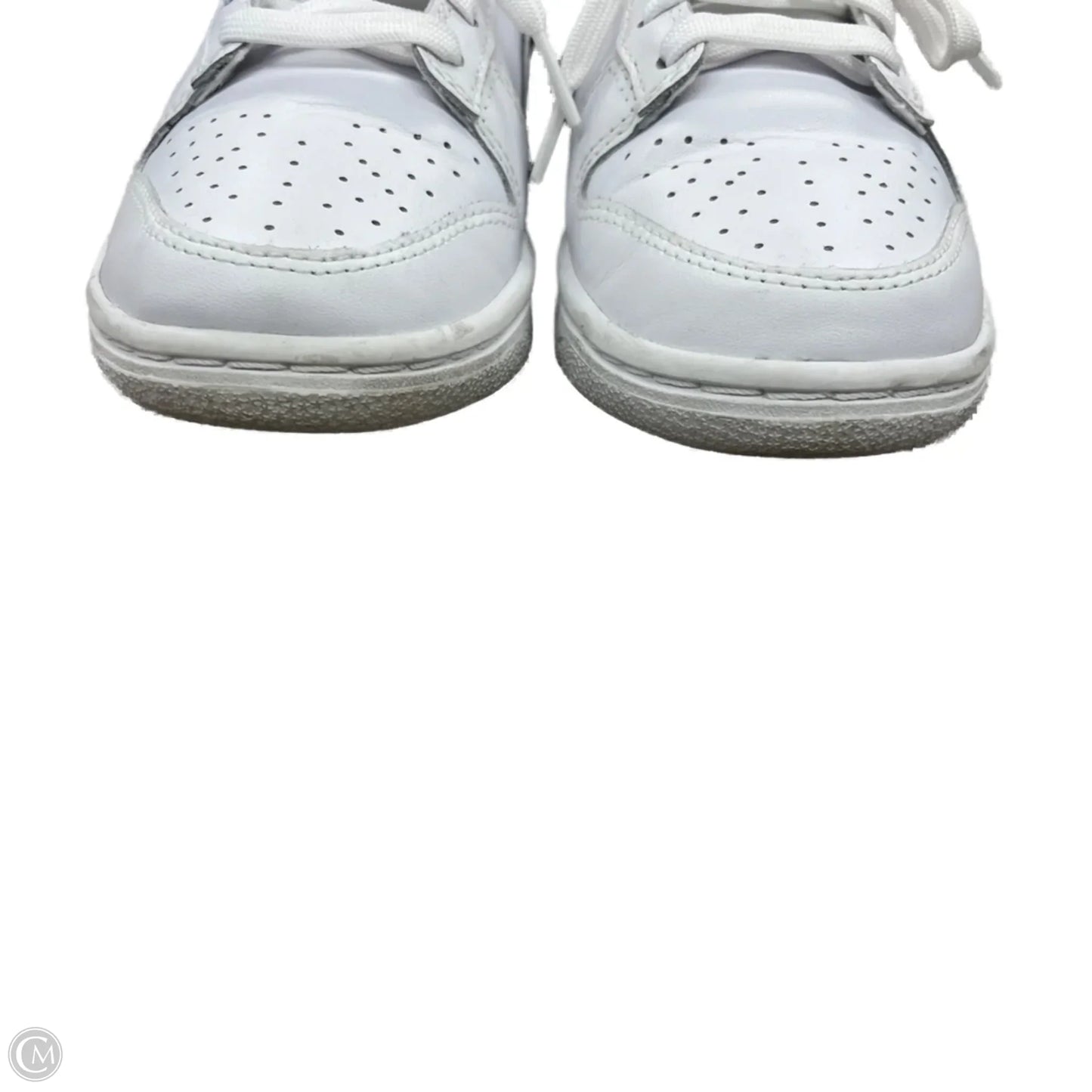 Shoes Sneakers By Nike In White, Size: 6.5