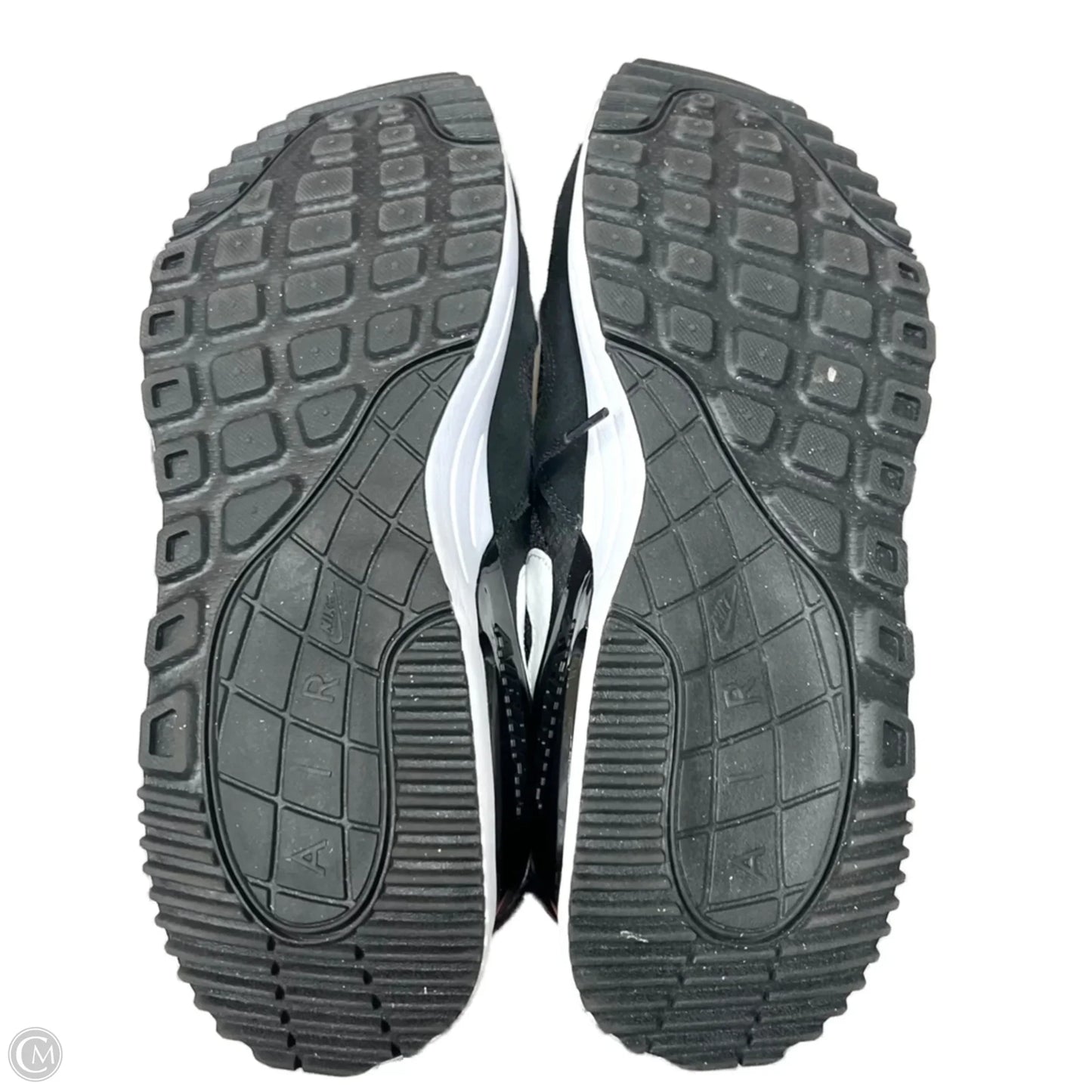 Shoes Sneakers By Nike In Black & White, Size: 11.5