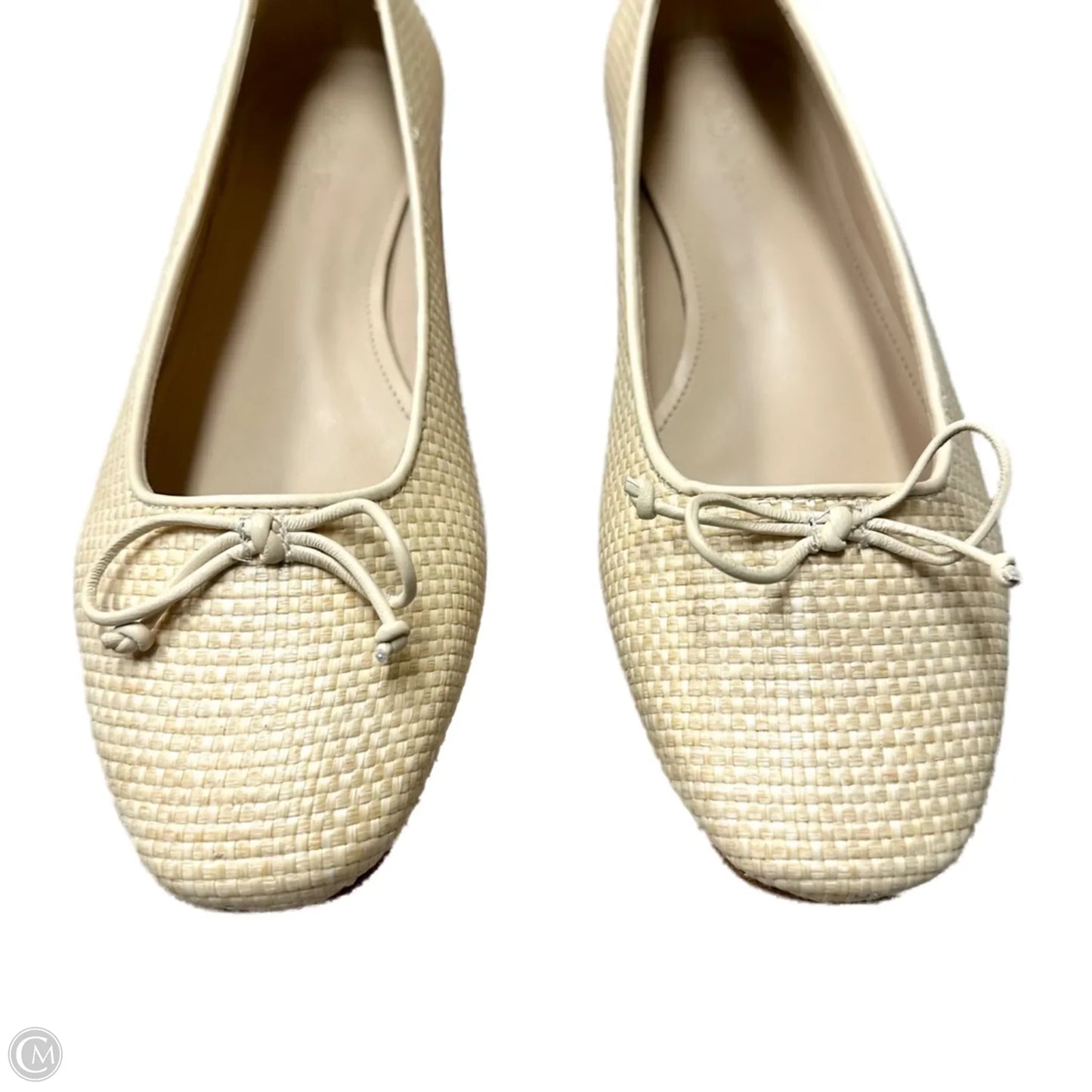 Shoes Flats By Saks Fifth Avenue In Cream, Size: 7.5