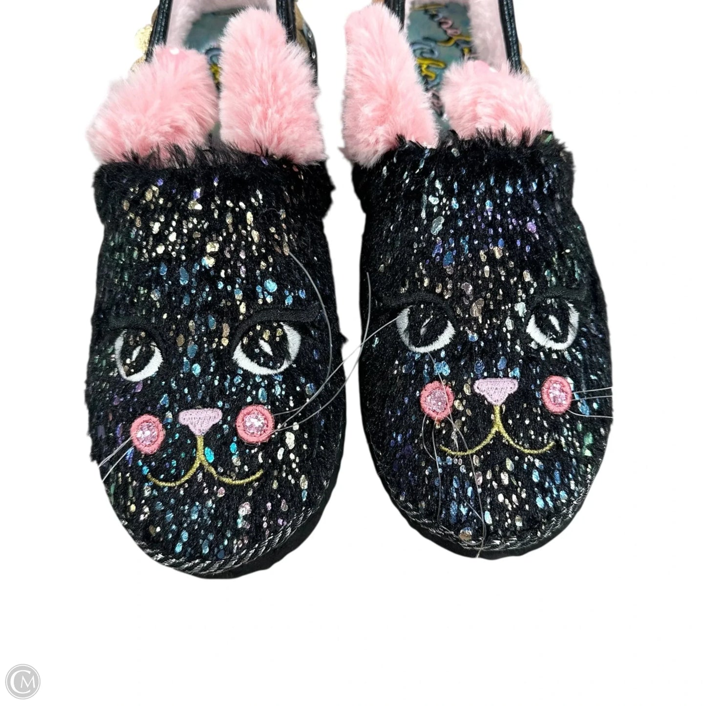 Shoes Flats By Irregular Choice In Black & Pink, Size: 10.5