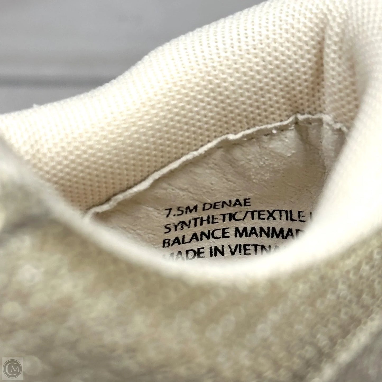 Shoes Sneakers By Dolce Vita In Gold, Size: 7.5