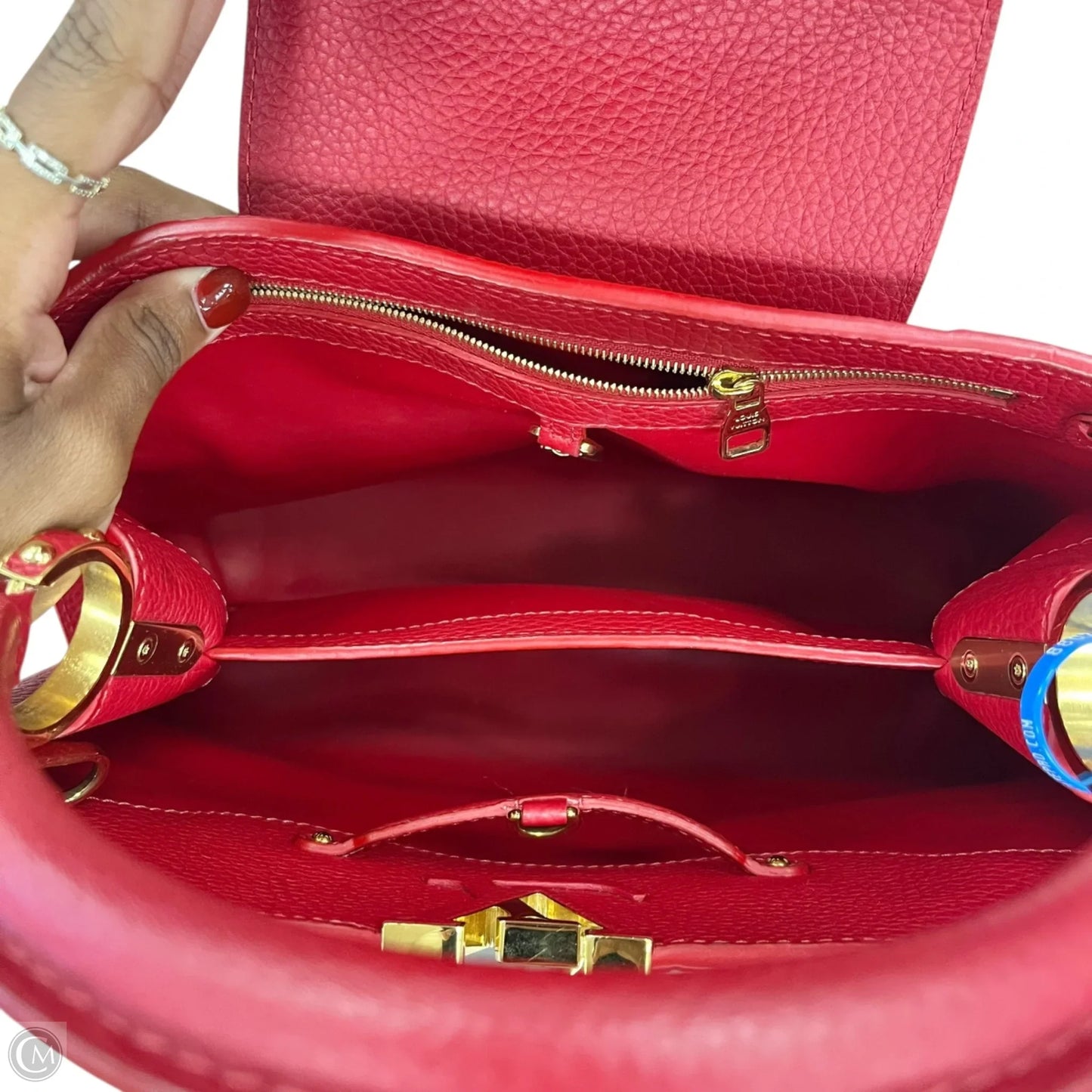 Handbag Luxury Designer By Louis Vuitton, Size: Medium