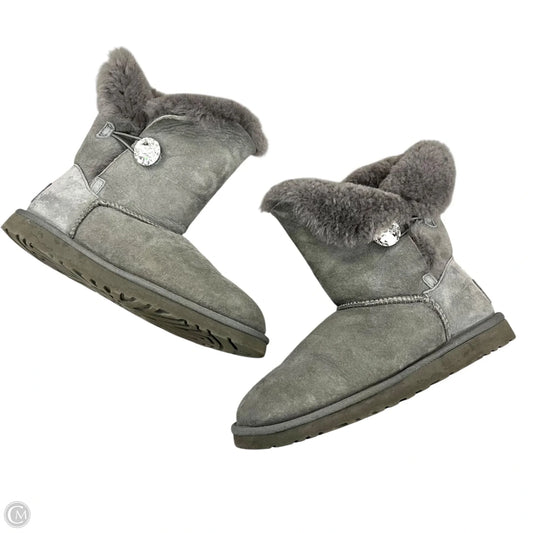Boots Designer By Ugg In Grey, Size: 8
