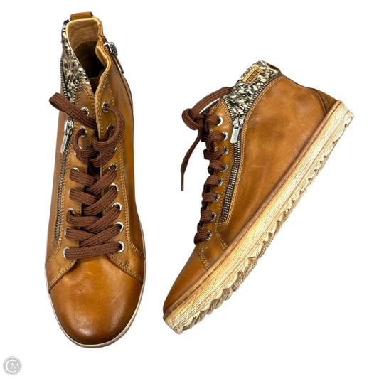 Shoes Sneakers By Pikolinos In Tan, Size: 10.5