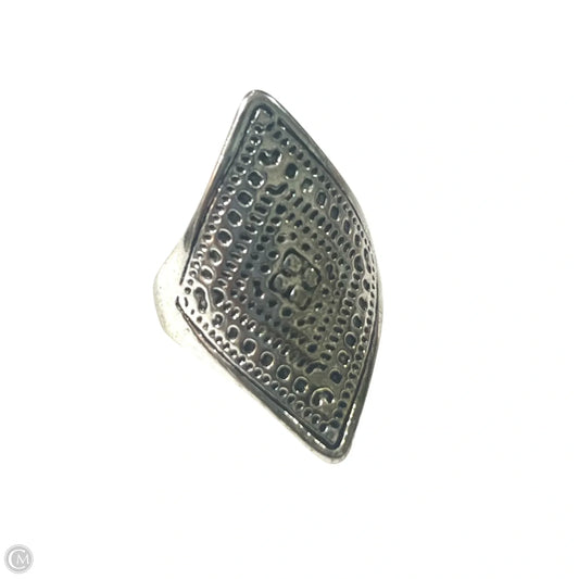 Ring Statement, Size: 8