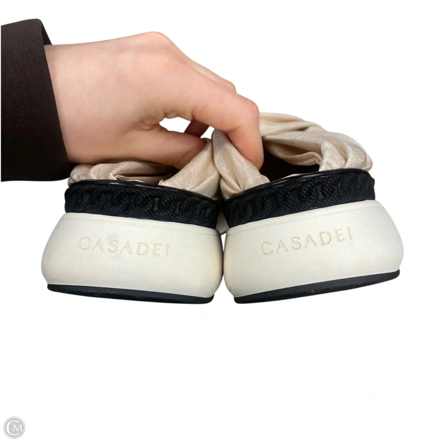 Shoes Sneakers By Casadei In Gold, Size: 9.5
