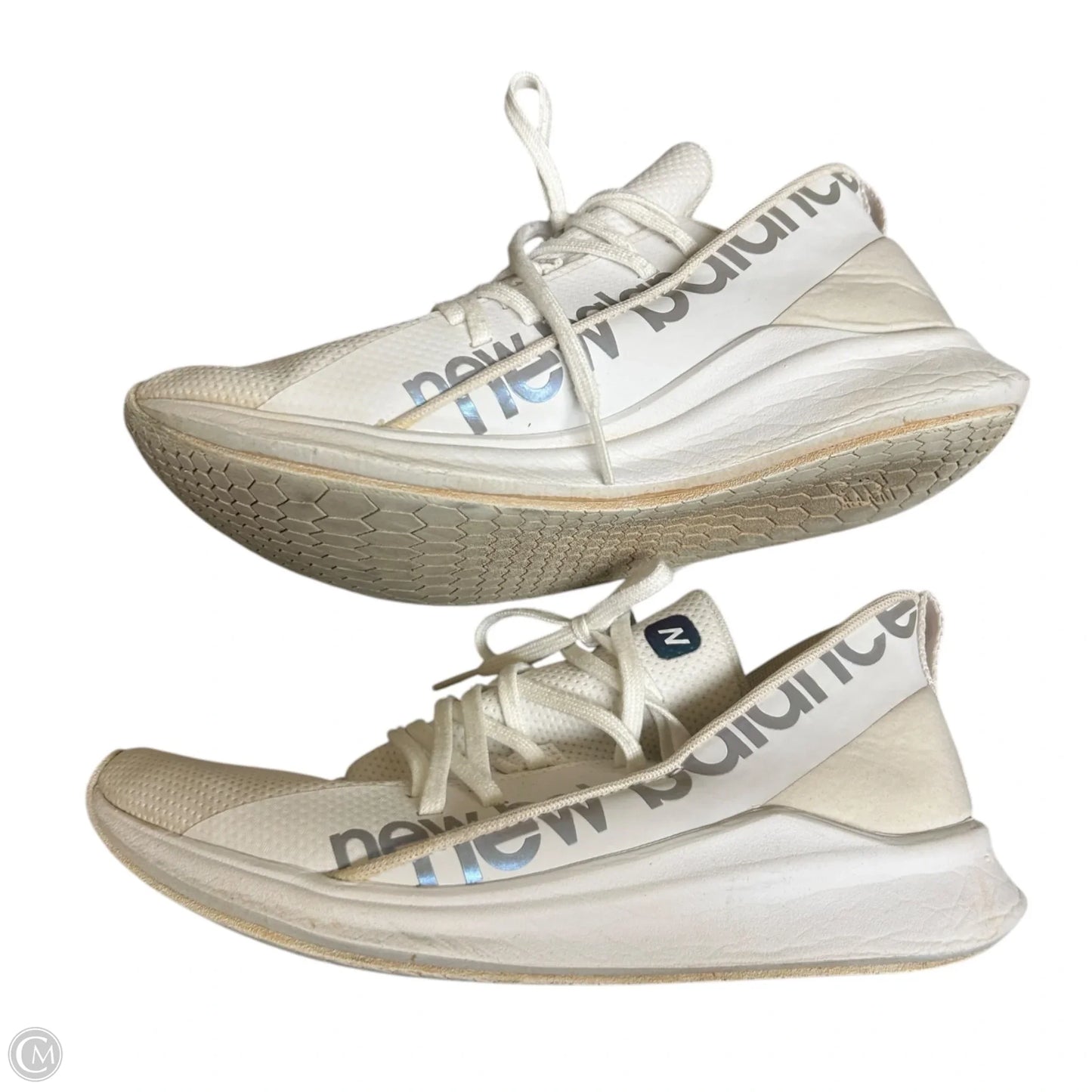 Shoes Athletic By New Balance In Cream, Size: 8.5