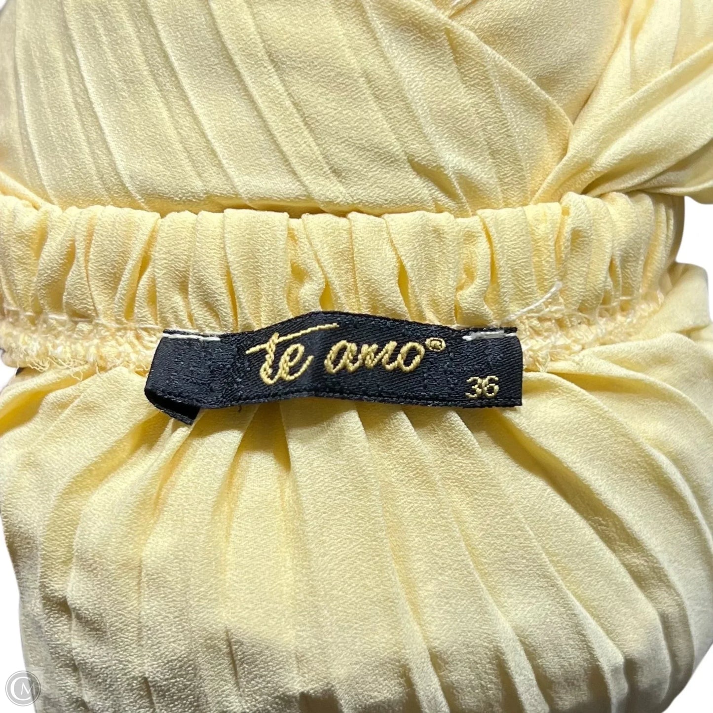 Skirt Mini & Short By Te Amo In Yellow, Size: 8