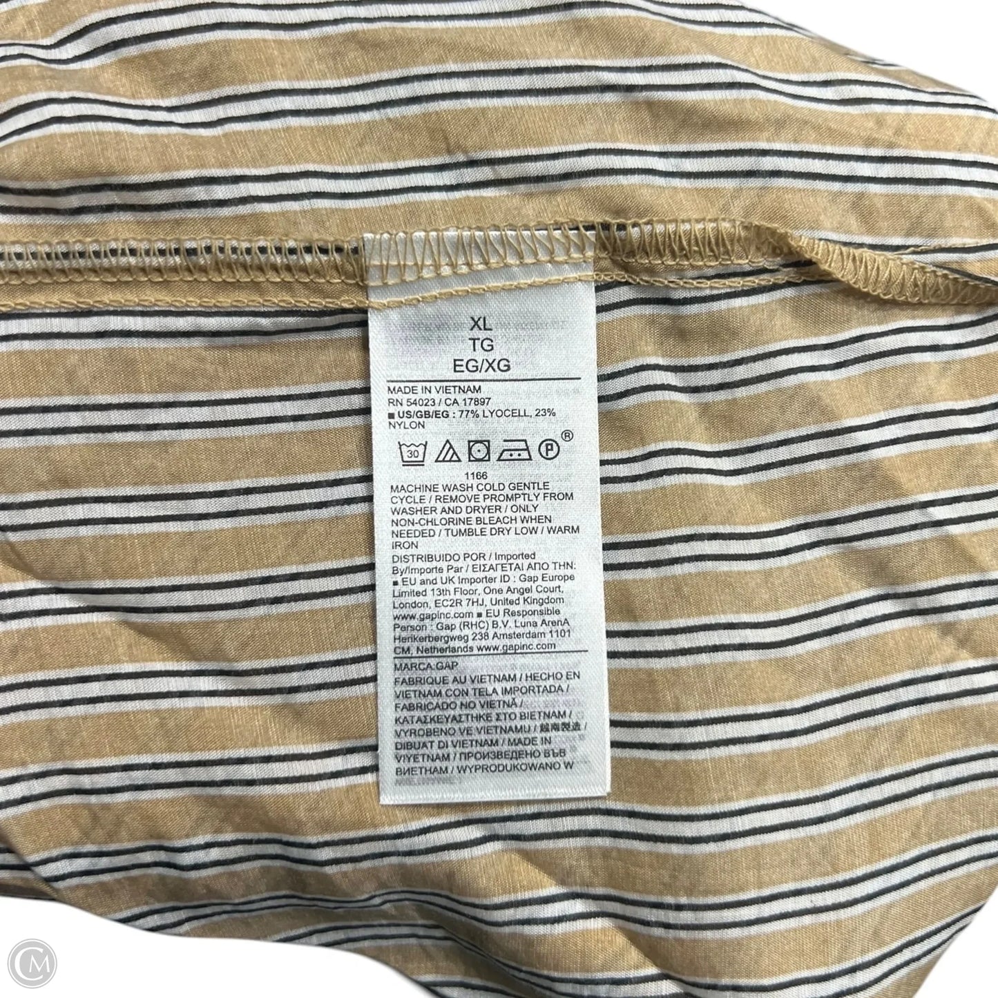 Top Long Sleeve By Gap In Black & Tan, Size: Xl