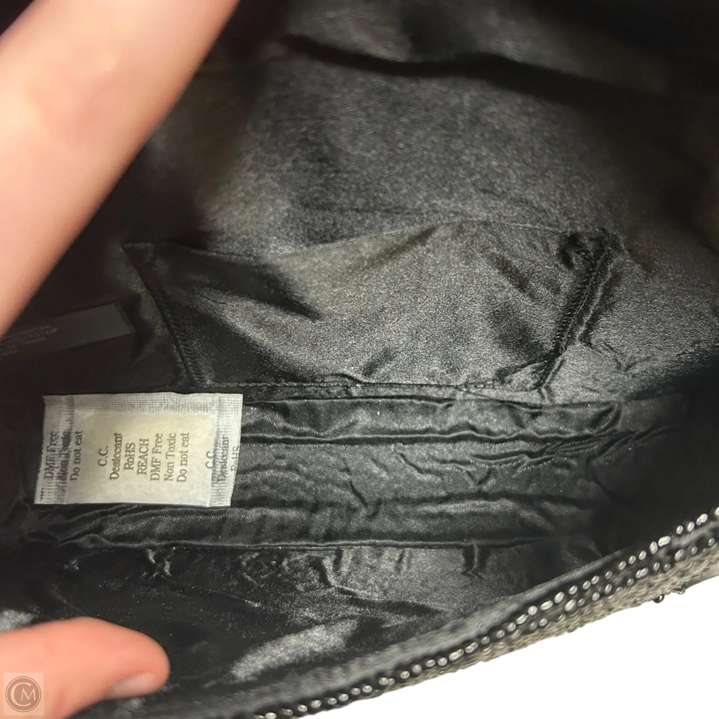 Handbag, Size: Medium
