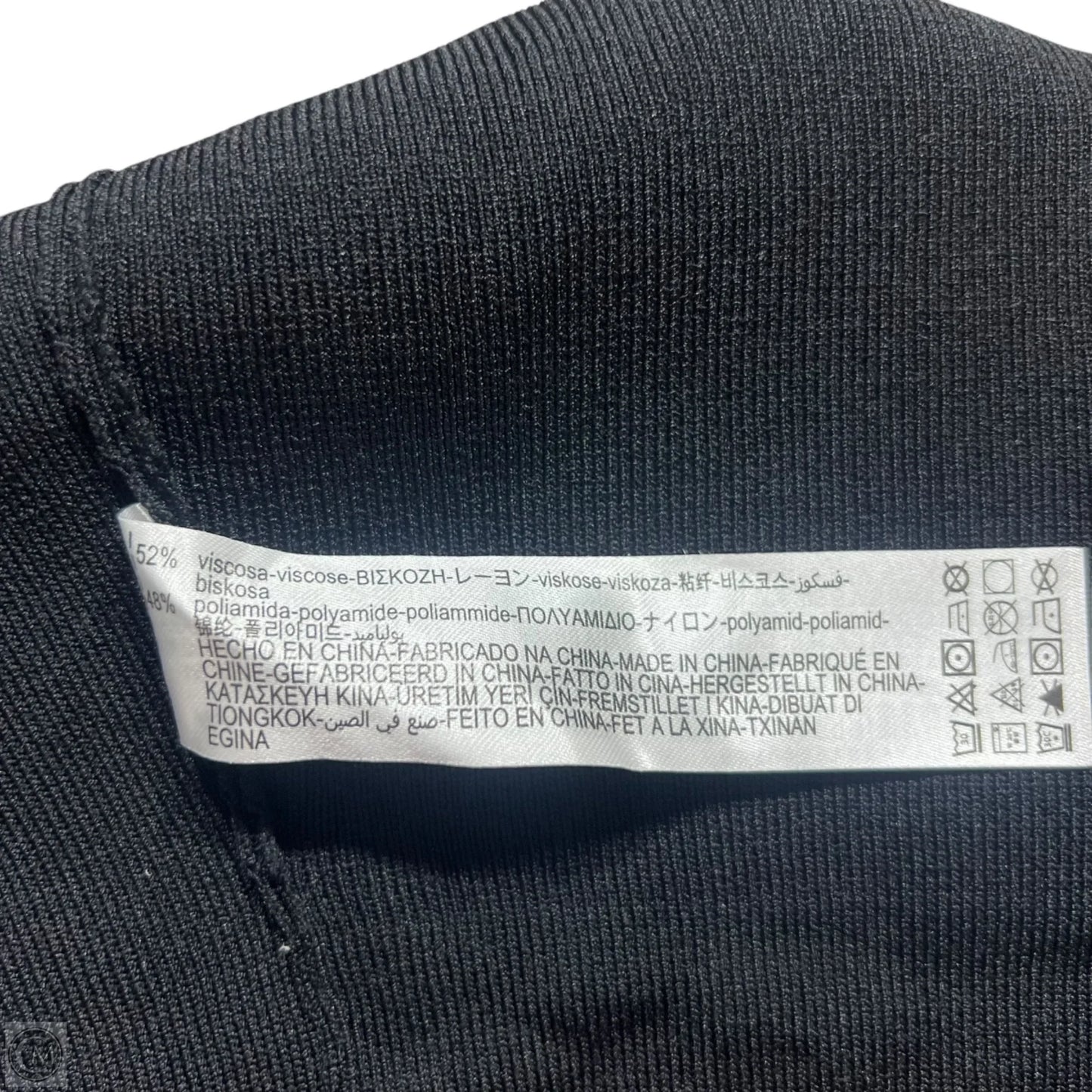 Top Sleeveless By Zara In Black, Size: L