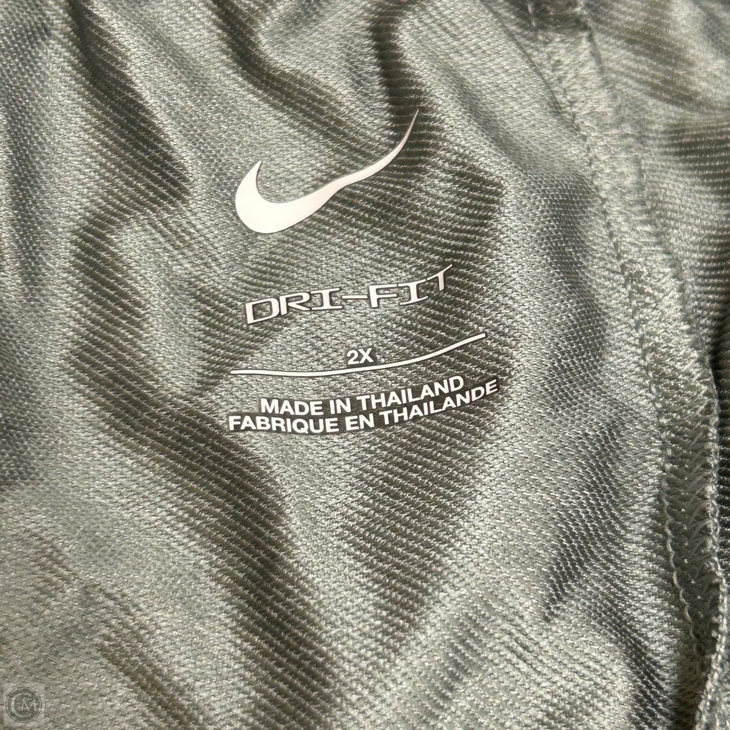 Athletic Shorts By Nike In Grey, Size: 20