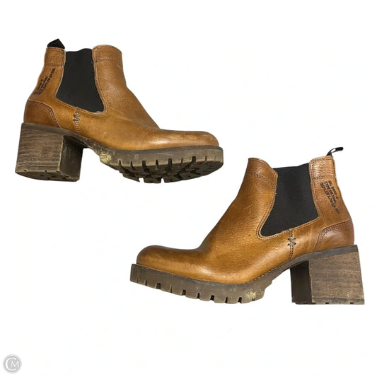Boots Ankle Flats By Bull Boxer In Tan, Size: 7