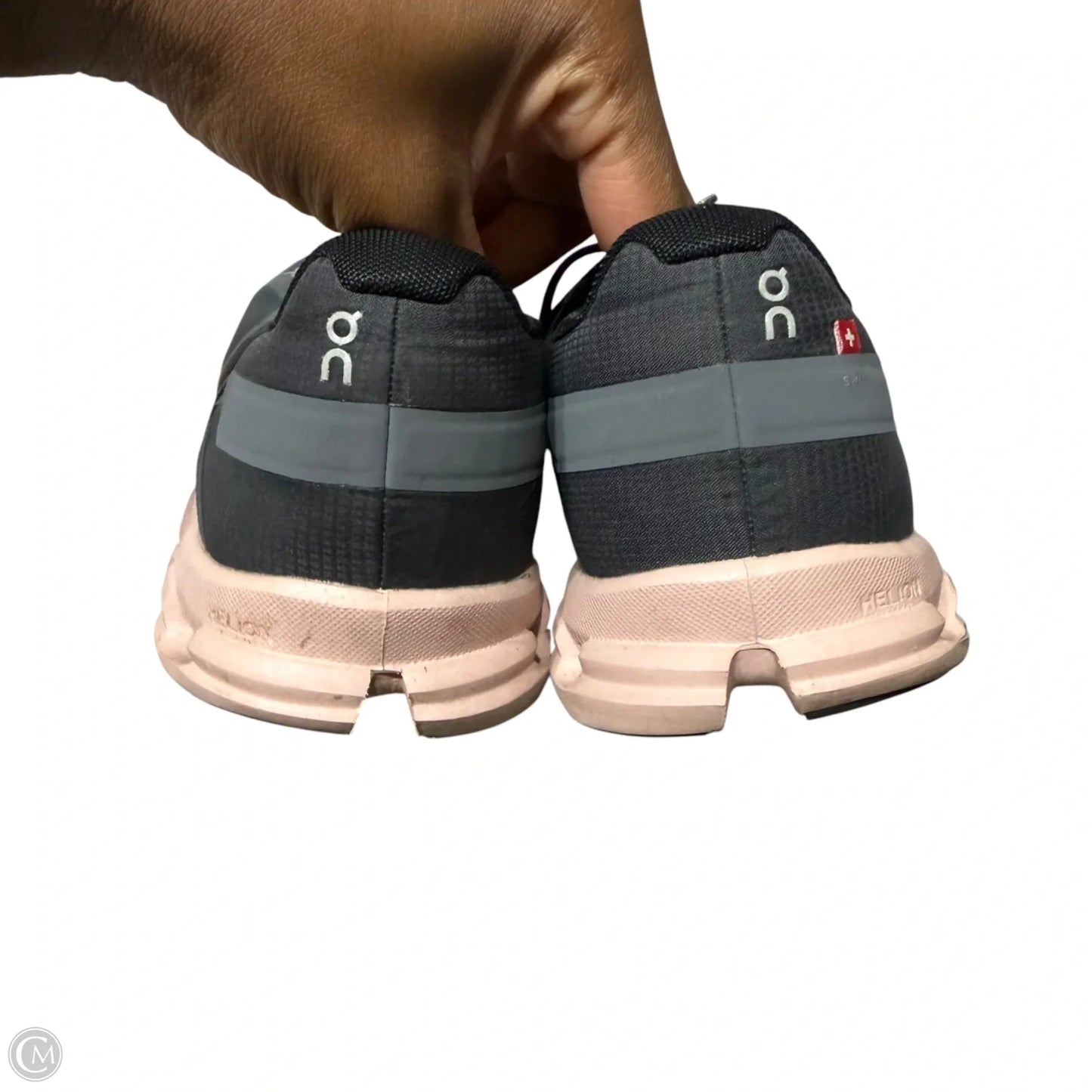 Shoes Athletic By On In Grey, Size: 8.5